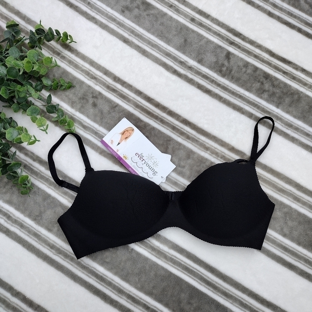 Forever young bra 36B stretchy black scalloped athletic Kathleen Kirkwood